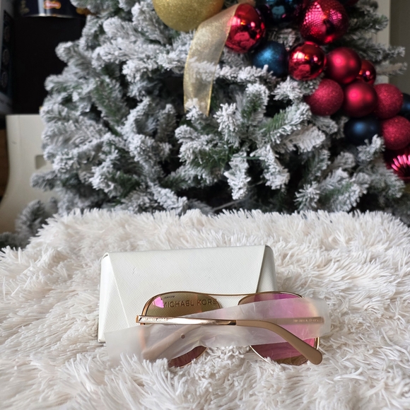 Michael Kors Gold Aviator Sunglasses with Case - Picture 3 of 5
